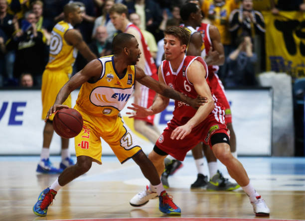 能受到各种 能受到各种