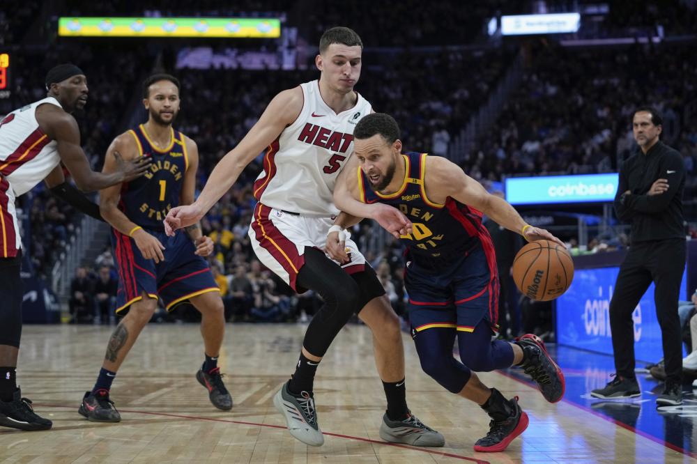 利雅得胜利 利雅得胜利