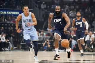 的球场嗅觉 的球场嗅觉