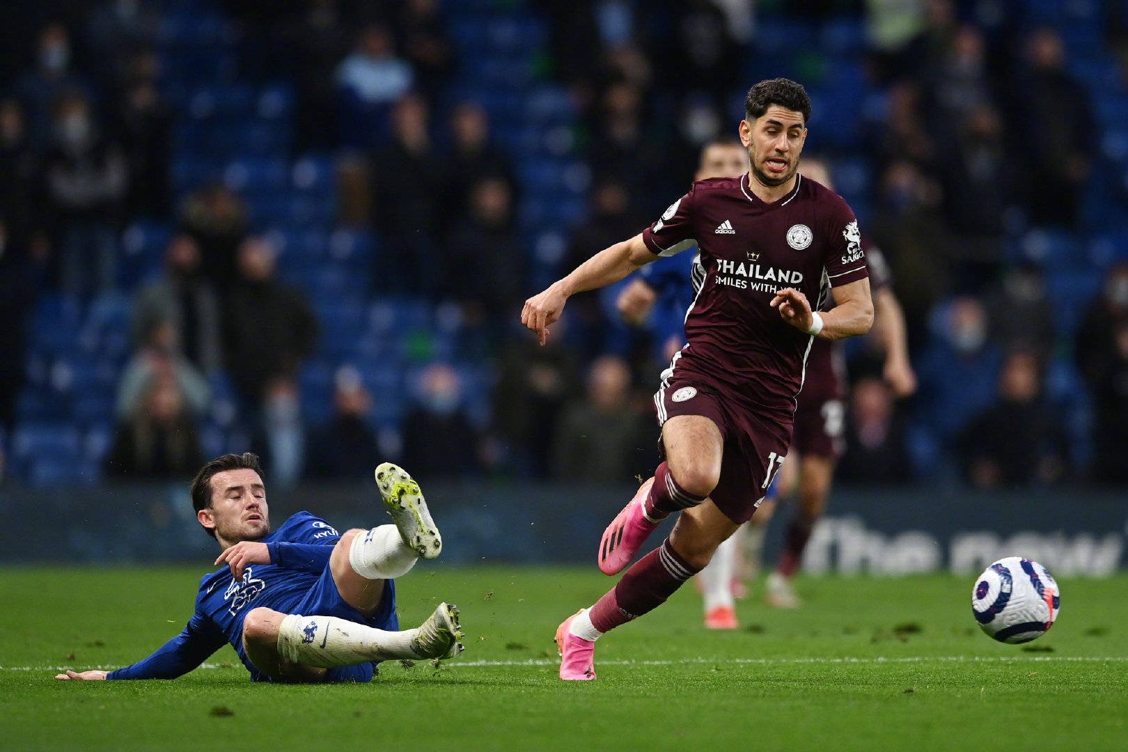 激烈的攻防 激烈的攻防